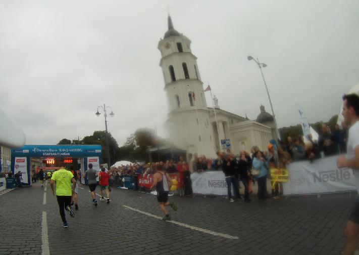 Maraton Wilno - Biegiem Radom - meta półmaratonu